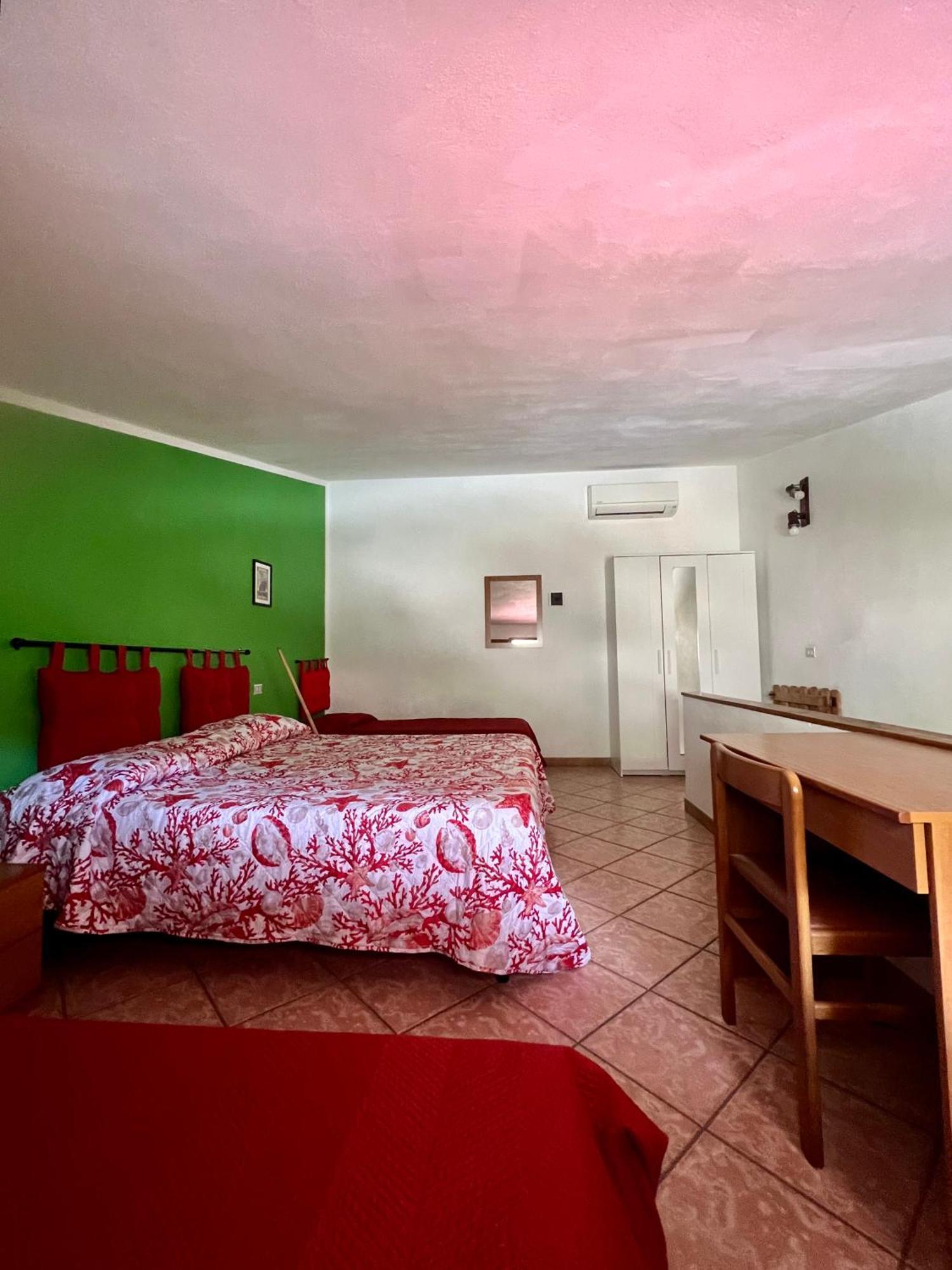 Case Vacanze Maestrale Fetovaia Exteriér fotografie